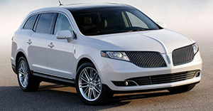 2017 Lincoln MKT Base