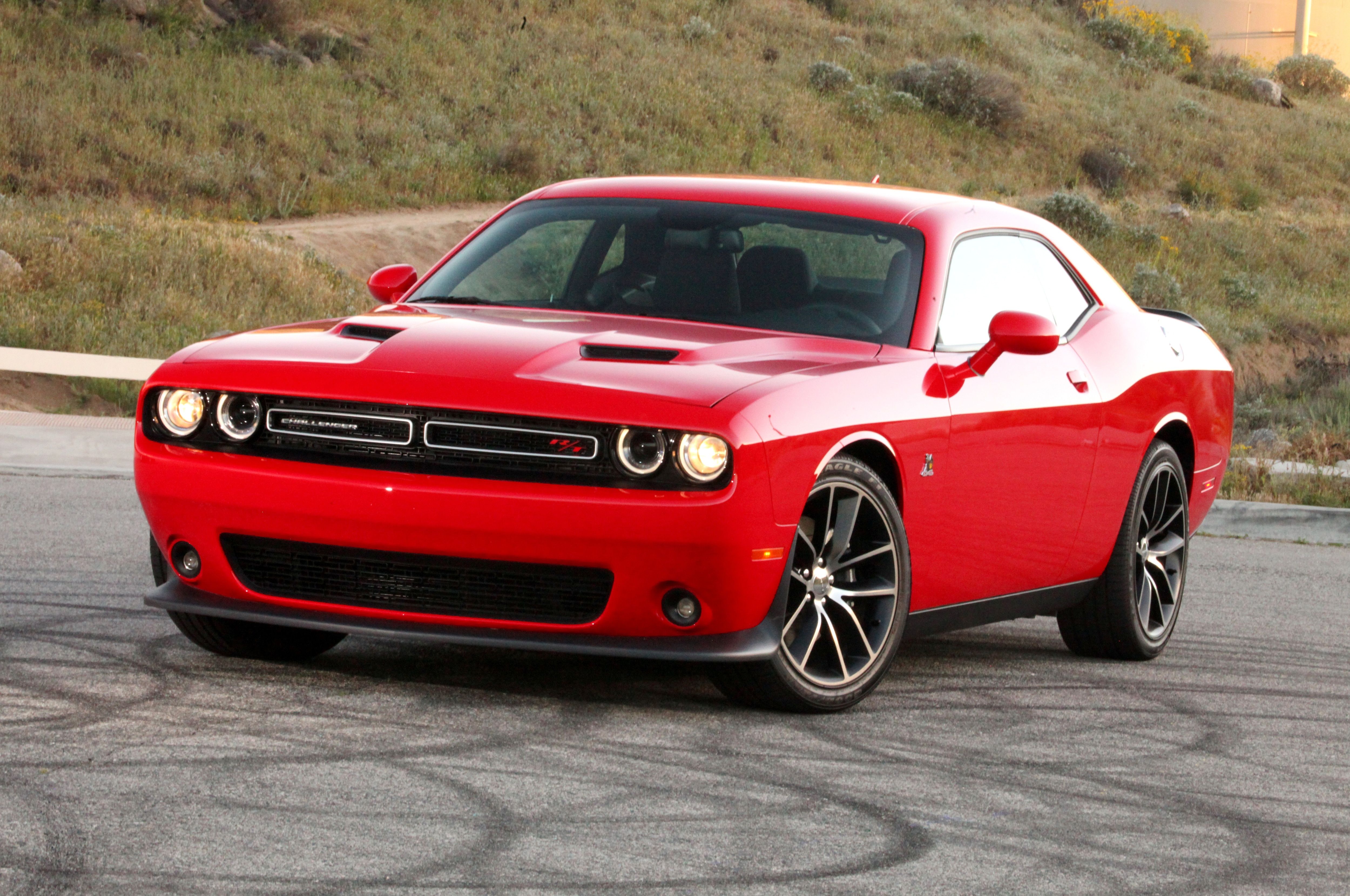 dodge challenger 2015