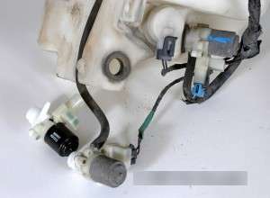 washer reservoir, washer pump