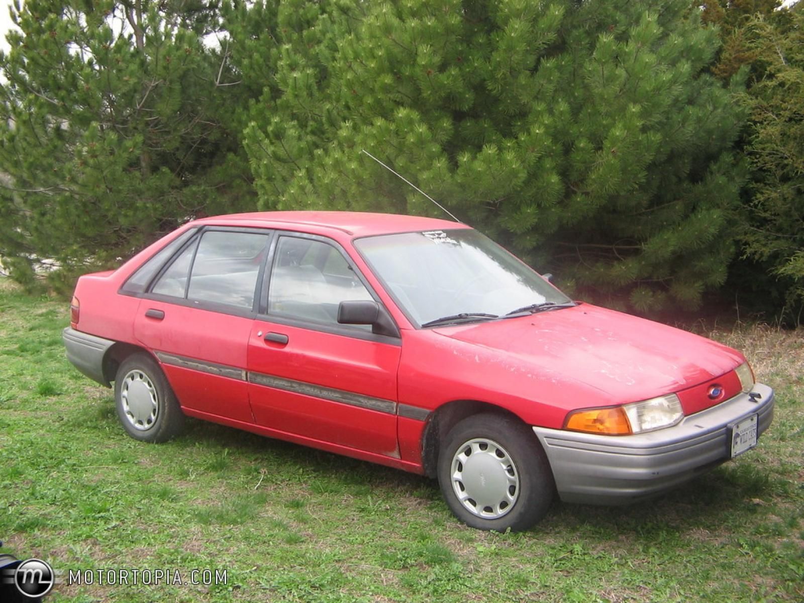 1991 Ford Escort Wagon LX