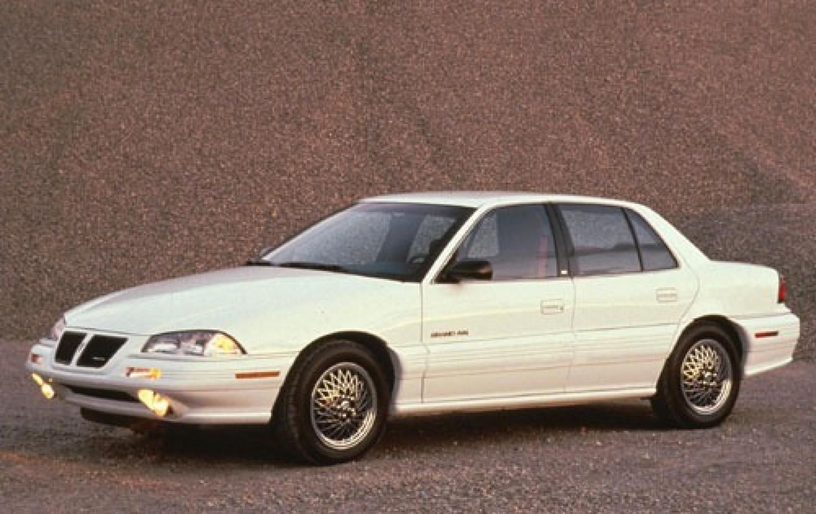 1992 Pontiac Grand Am 2-dr SE