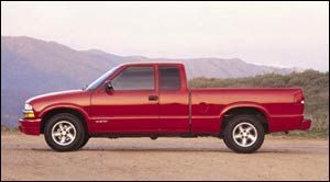 2000 Chevrolet S-10 4wd-regular-cab Base