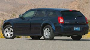 2008 Dodge Magnum  SE