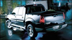 2004 Ford Explorer Sport Trac  XLT Convenience 4x2