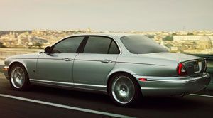 2007 Jaguar XJ Series  8