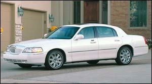 Lincoln Town Car  Cartier L