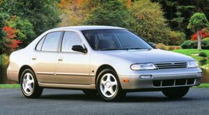 1997 Nissan Altima  XE