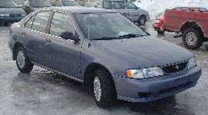 1998 Nissan Sentra  Base