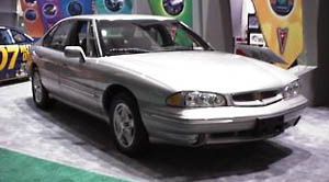 1998 Pontiac Bonneville  SE