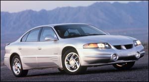 2000 Pontiac Bonneville  SE