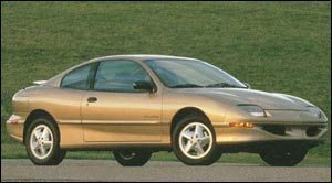 1999 Pontiac Sunfire 4-dr SE