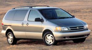 1998 Toyota Sienna  CE 3-dr