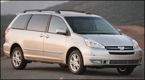 2004 Toyota Sienna  CE 7 Passenger